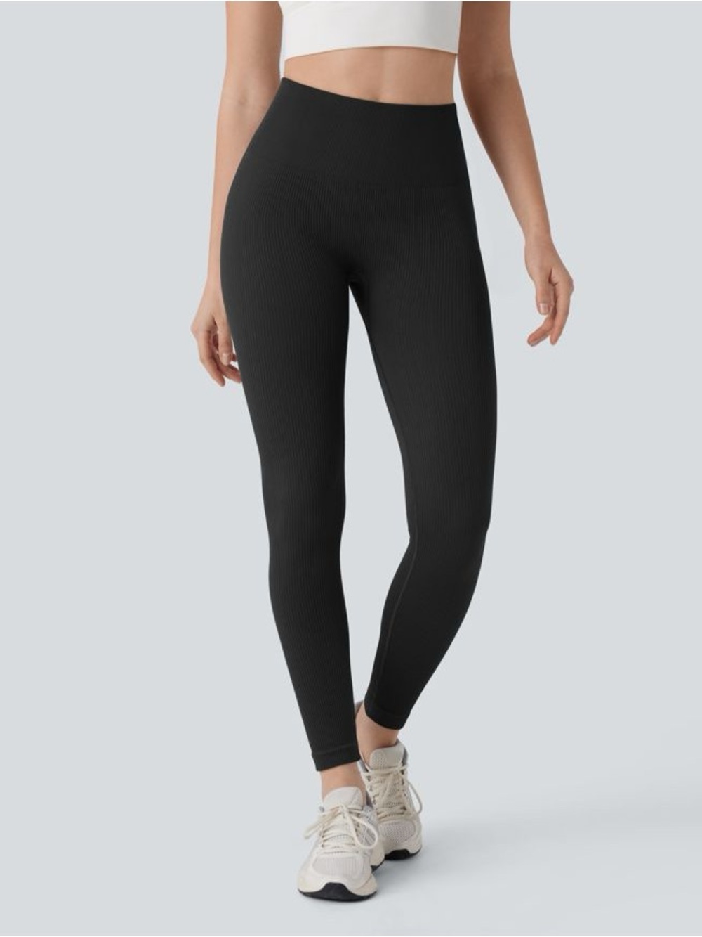 Halara BNWT butt lifting 7/8 leggings size small